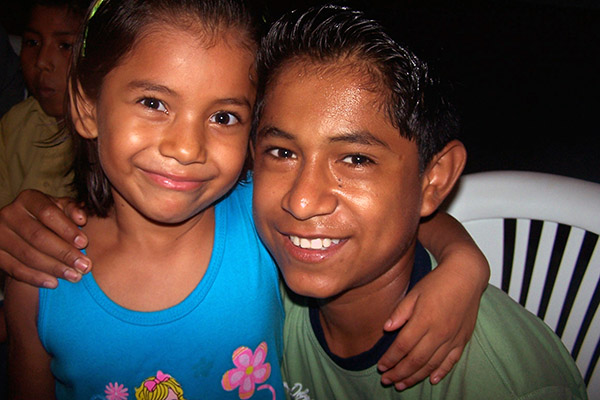 La storia di Ever, il primo pequeño laureato di Casa NPH Bolivia 