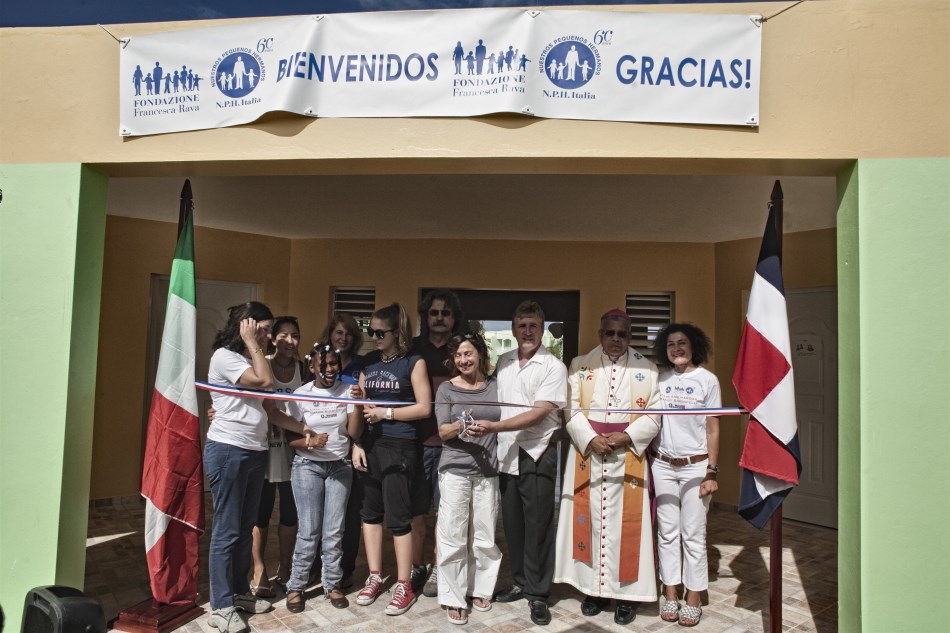 Inaugurata presso l’Orfanotrofio NPH in Repubblica Dominicana la Casa San Marcos - Marco Simoncelli, Centro per bambini disabili nel nome di SIC