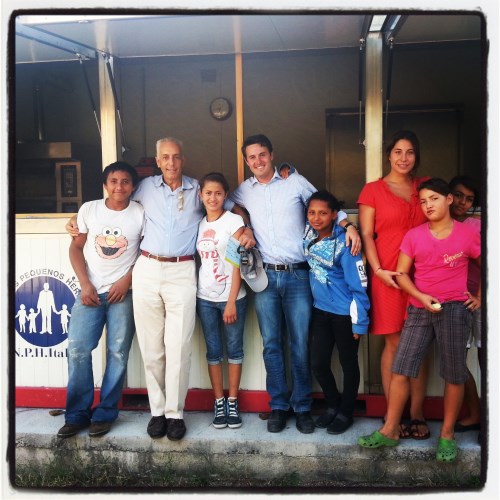 L'ambasciatore italiano in Honduras Giovanni Adorni Braccesi in visita alla Casa NPH a Rancho Santa Fé.